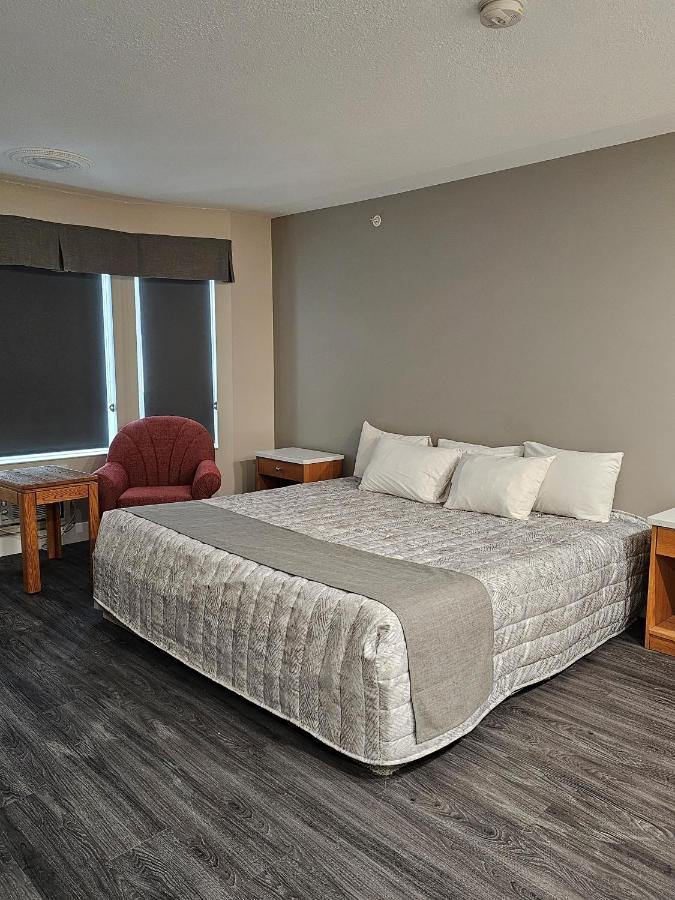 Western Budget Motel #1 Leduc/Nisku エクステリア 写真